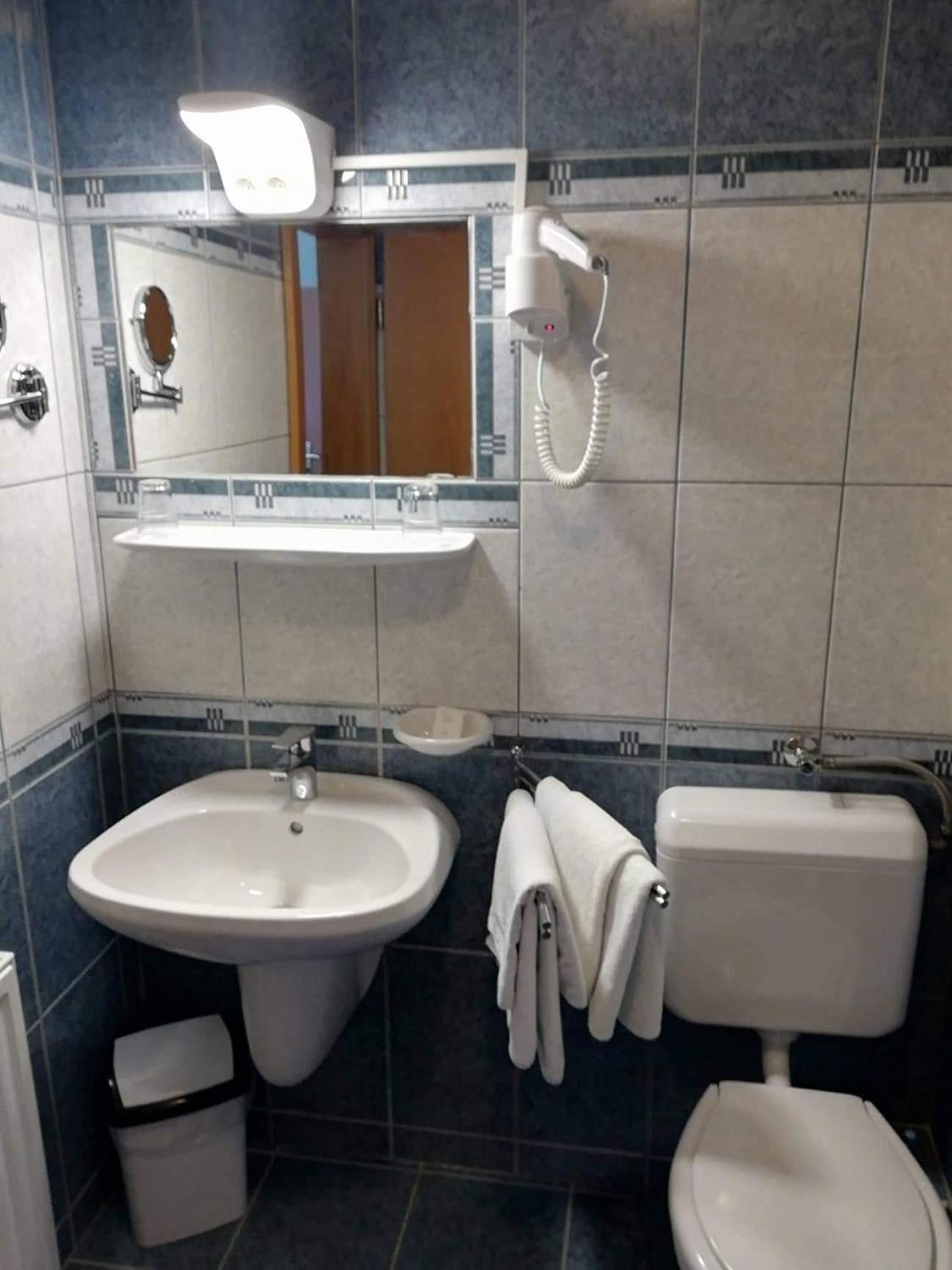 Gosztola Gyoengye-Az Erdo Szallodaja Dış mekan fotoğraf